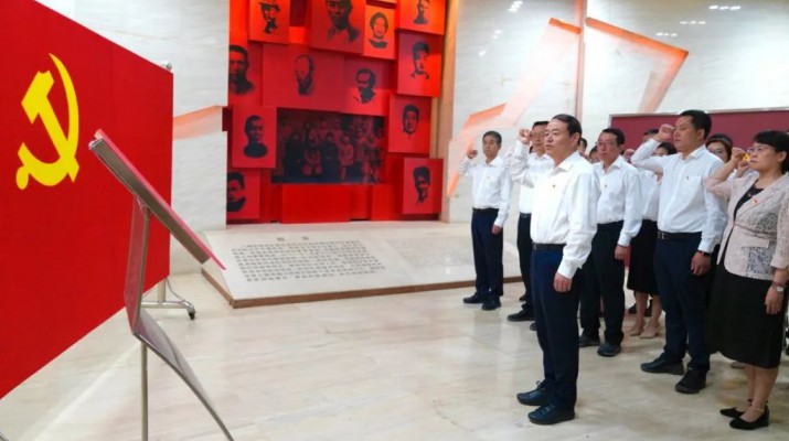 主題教育 | 甘肅文旅領(lǐng)導班子赴蘭州“八辦”紀念館開展革命傳統(tǒng)教育